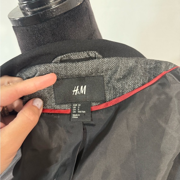 H&M Gray Herringbone Fitted Blazer Jacket Women’s 2 Business Casual Work‎ Office - Picture 11 of 15